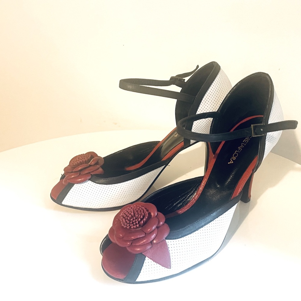 Beautiful stylish shoes. Handmade in Argentina, GretaFlor, Size 40; heel 8.5 cm.